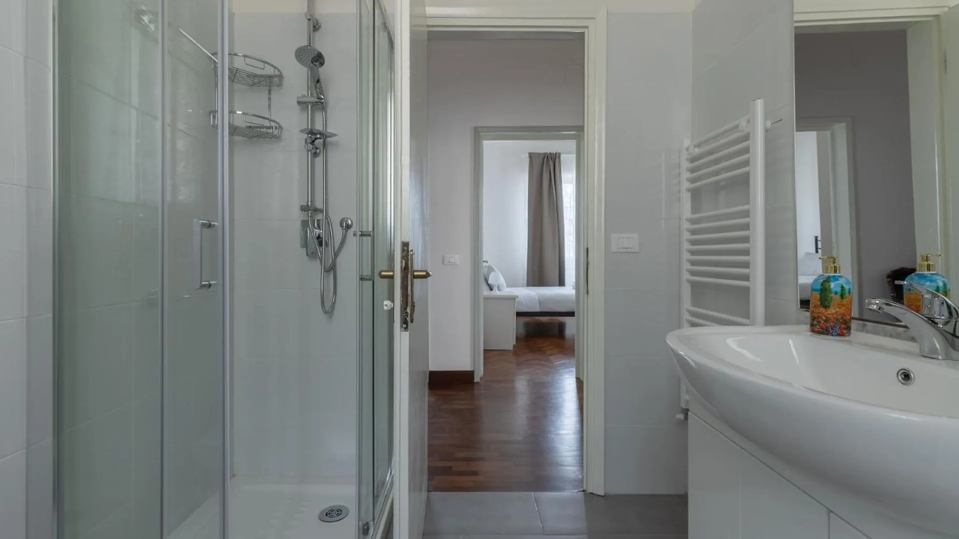 Family Large Apartment In Firenze 0*,
